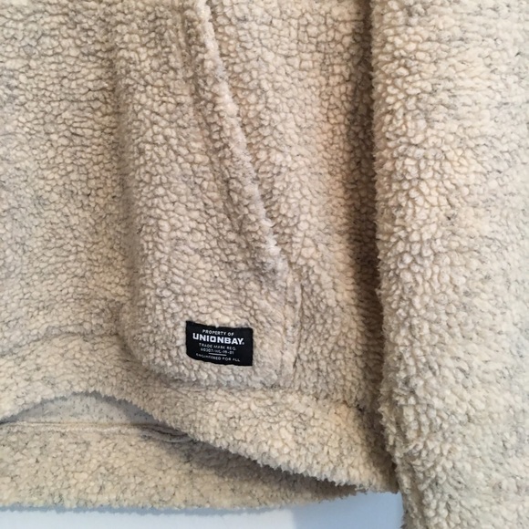 Unionbay Quarter-Zip Hoodie - Picture 6 of 7